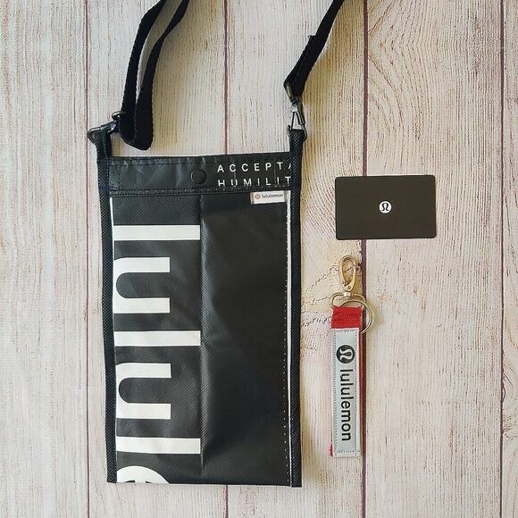 Lululemon handmade crossbody phone holder with keychain - Picture 2 of 9